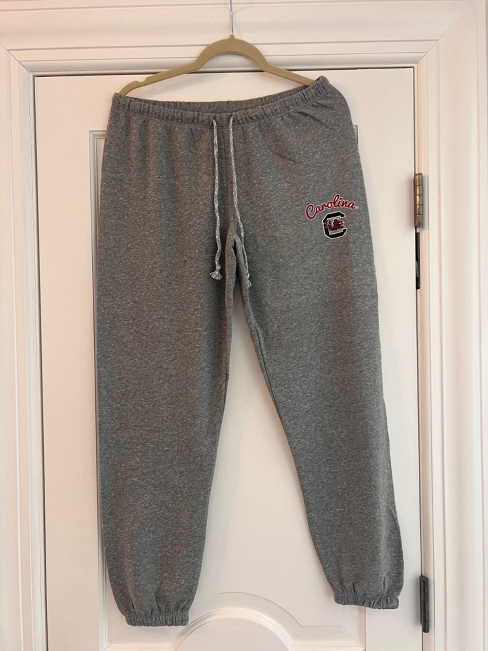 NEW Gray South Carolina Gamecocks Joggers - size M - Women’s